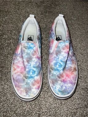 Kids Vans Asher Heart Tie-Dye Sneaker